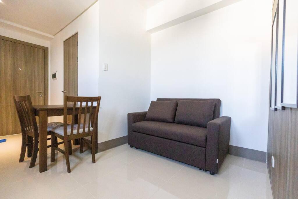 Bohemian 1-Br Condo In Mandaluyong Manila Dış mekan fotoğraf